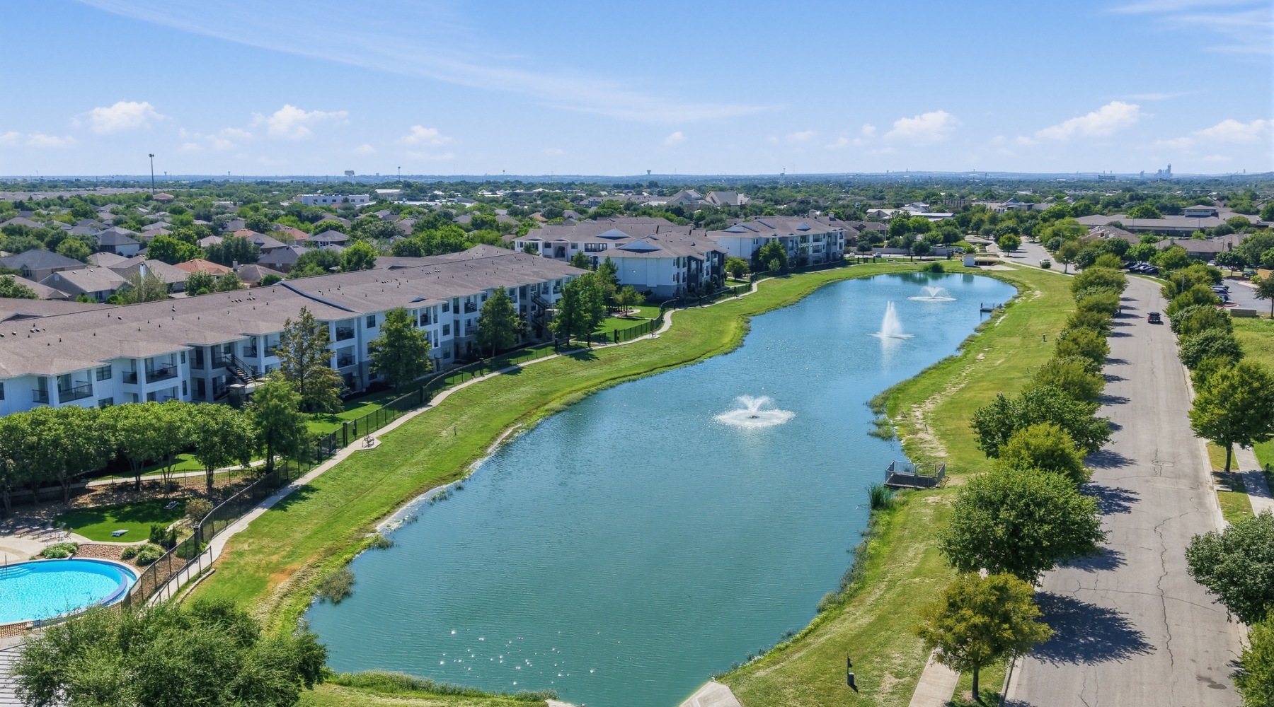 Bright and stylish apartments for rent in the Texas area.